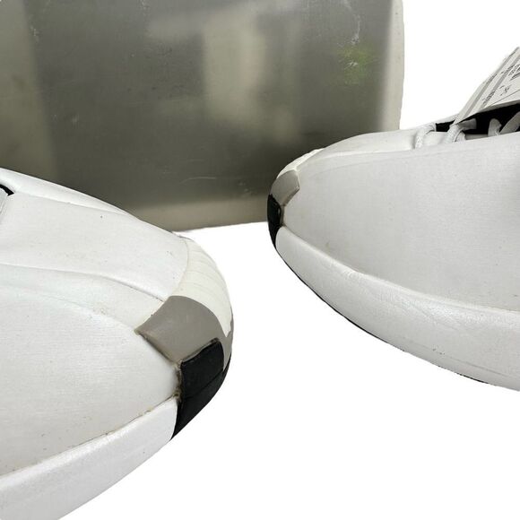 Vintage Kobe Bryant adidas Basketball The Kobe 1 Mens Size 9 Lakers 2000 - Picture 6 of 11